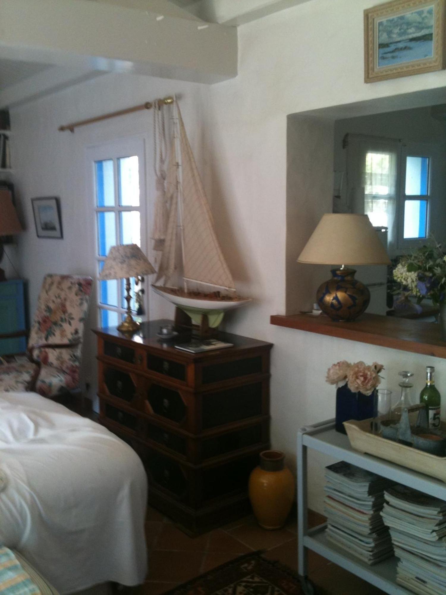 Le Buzet Bleu Bed & Breakfast Нуармутье Экстерьер фото