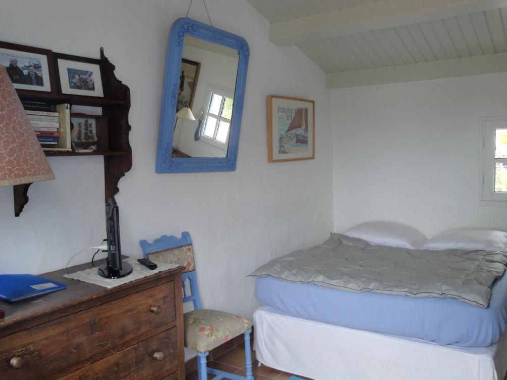 Le Buzet Bleu Bed & Breakfast Нуармутье Экстерьер фото